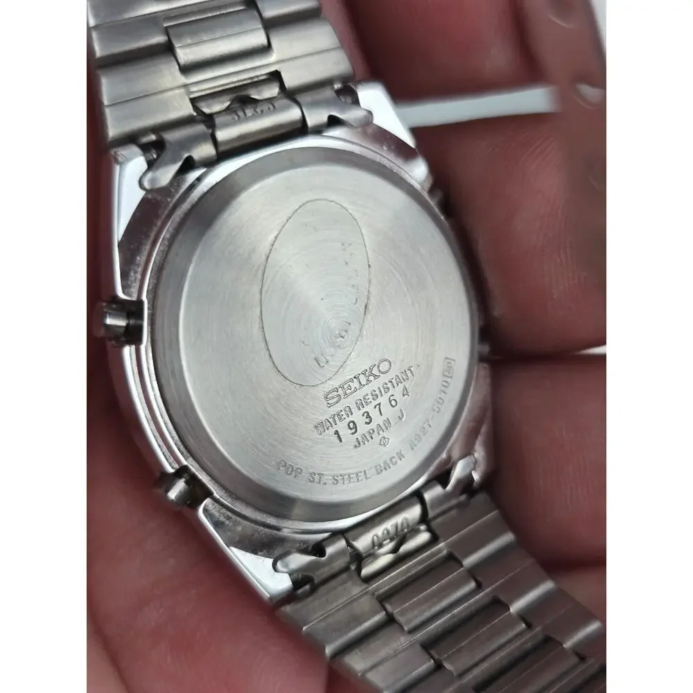 Vintage Seiko A927-5010 Digital Chronograph Day Date w/ box Clean! -need battery